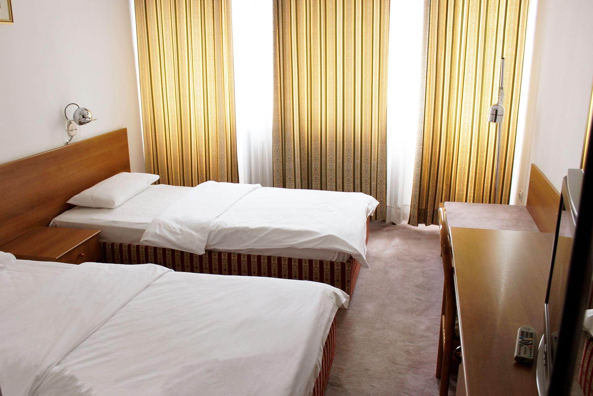 Hotel Grand 3*